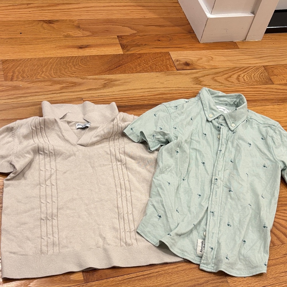 Bundled boys Abercrombie tops